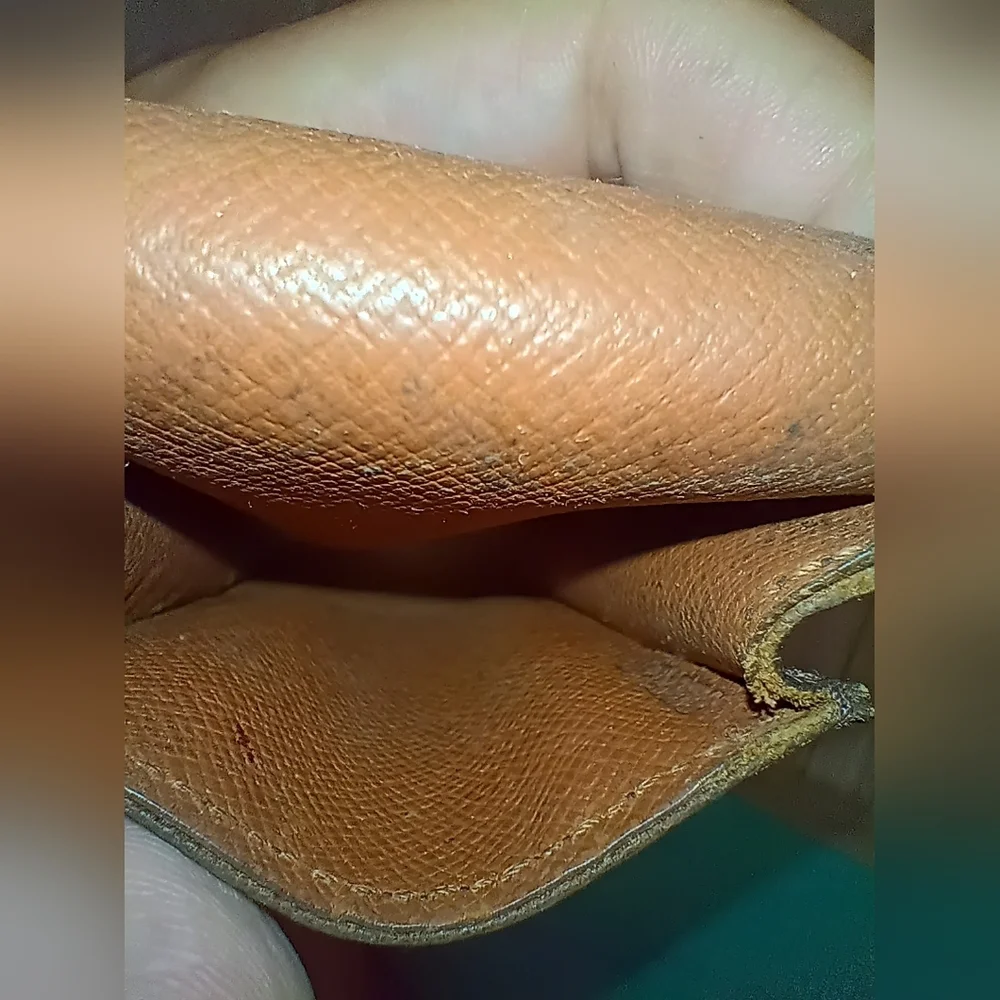 LOUIS VUITTON Case Case Tobacco Case - Picture 9 of 12